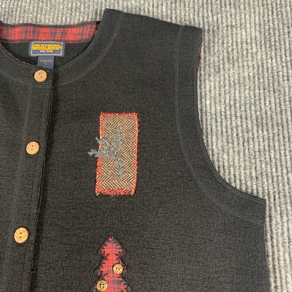 VTG Woolrich Sweater Vest Womens XL Black Wool Vest Patches Cottage Core Grandma - Picture 4 of 12